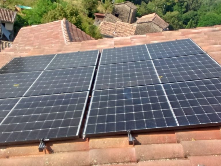 INSTALLATION PANNEAUX SOLAIRE PHOTOVOLTAÏQUE CARPENTRAS ENTREPRISE RGE PANNEAUX SOLAIRE
